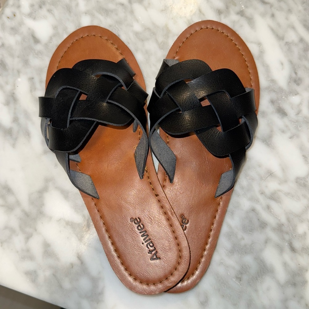 Size 8 black braided sandals! Like new condition!
